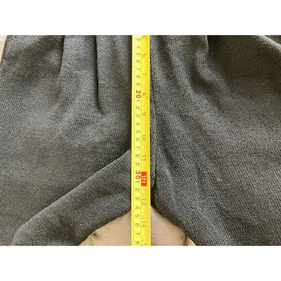 ST JOHN BASICS black pants size 2 pockets cropped 26-28" waist 20" inseam - Picture 8 of 10